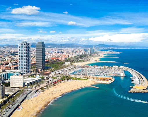 things to do in barcelona - beaches