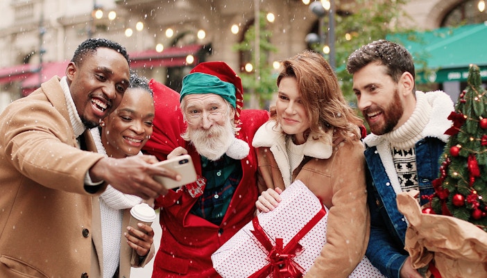 Christmas in Melbourne - Pictures with Santa Claus