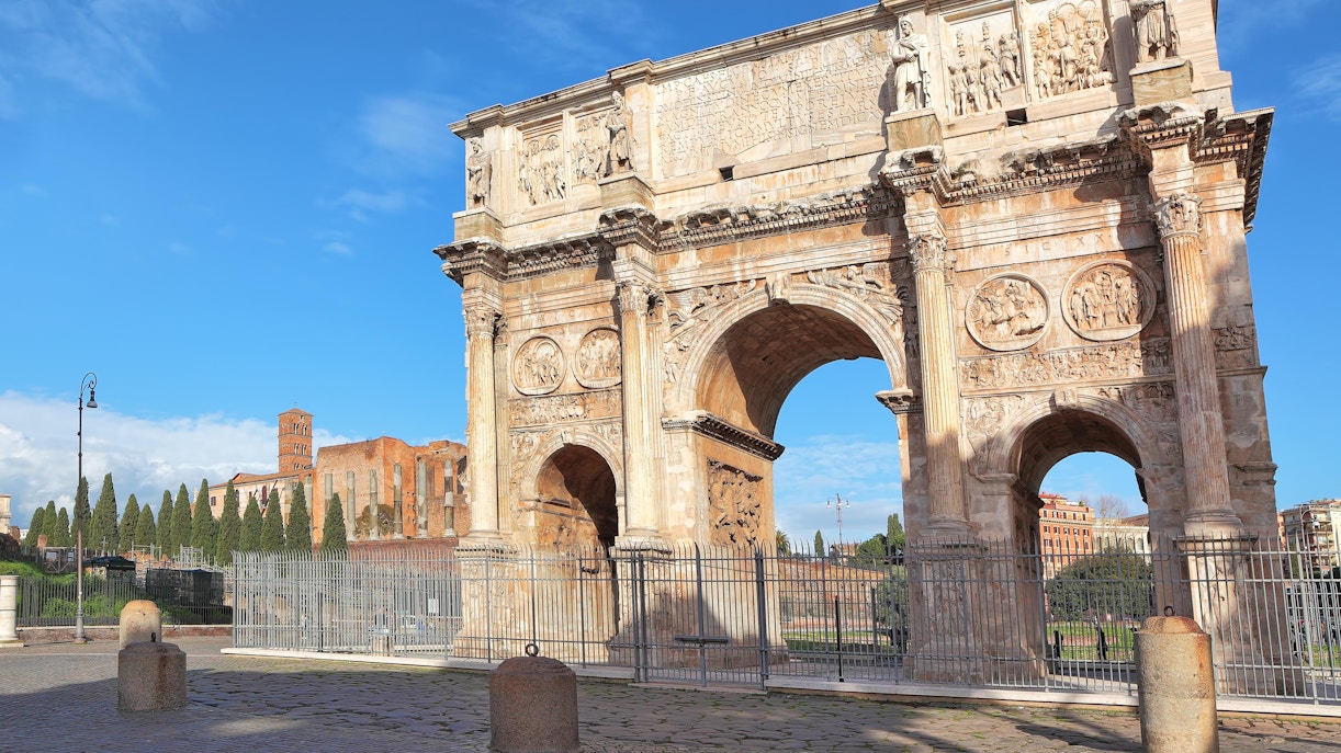 Koloseum - w okolicy