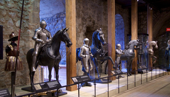 london in april - tower of london