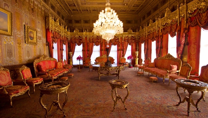 Dolmabahce Palace tickets