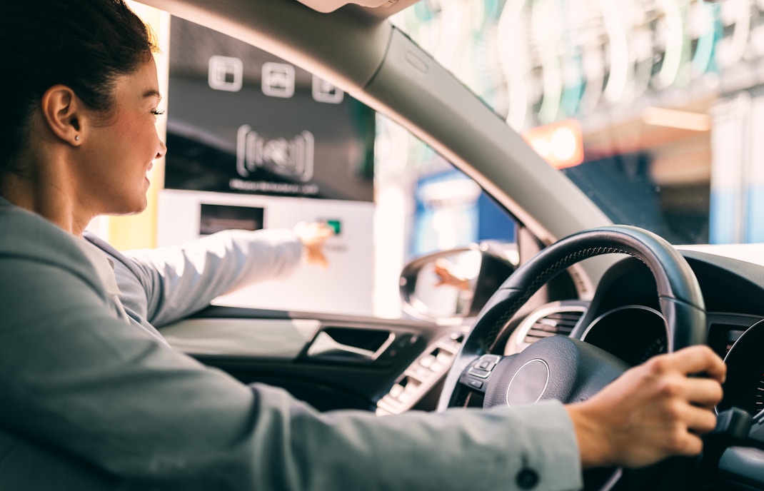 Phuket Fantasea Getting There