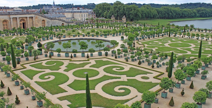 Versailles Palace Garden