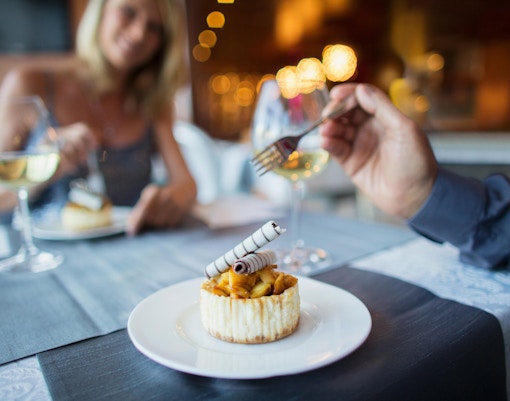 Disneyland Paris Restaurants - Plaza Gardens Restaurant