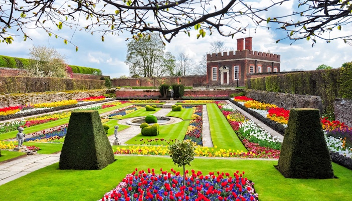 Hampton court palace tickets