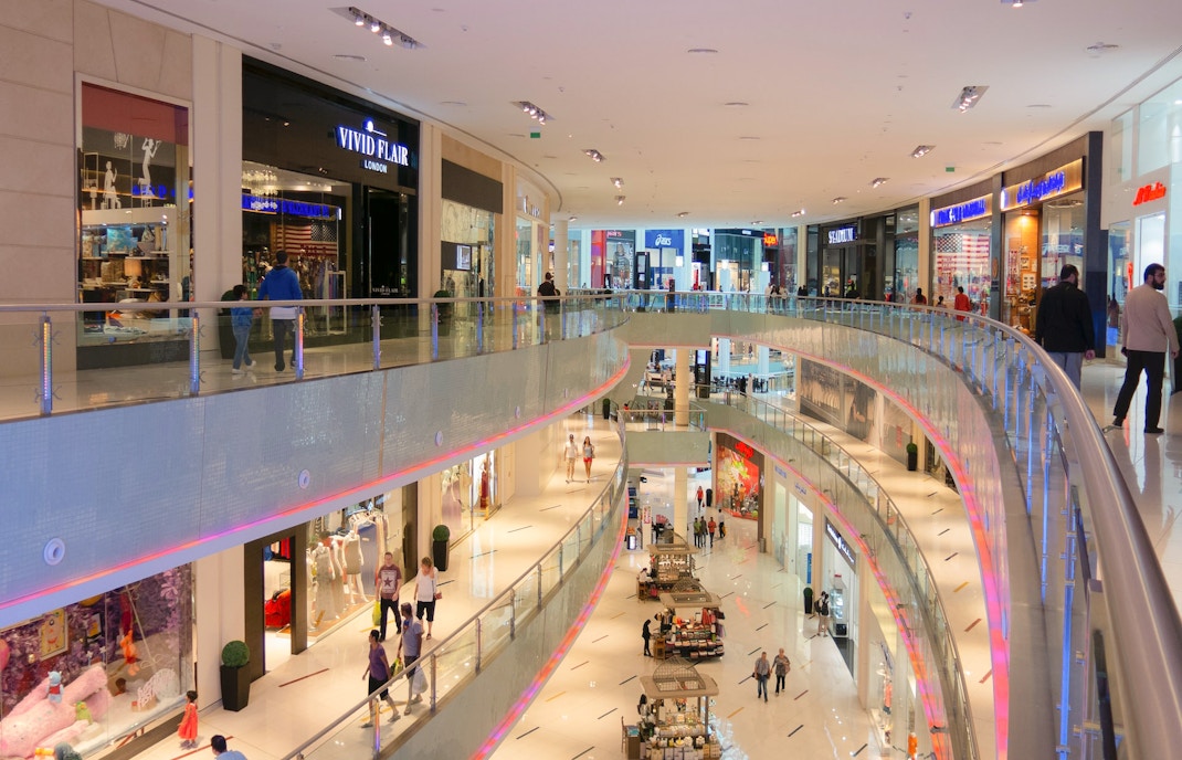Dubai city travel guide - Shopping