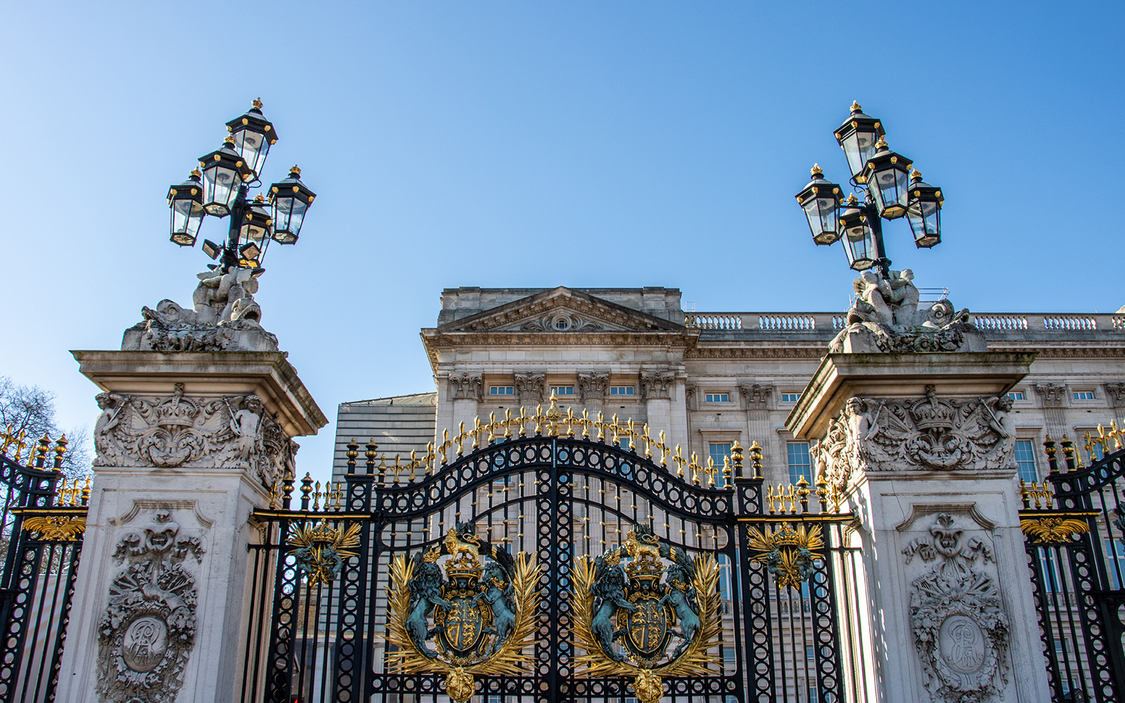 Buckingham palace gate