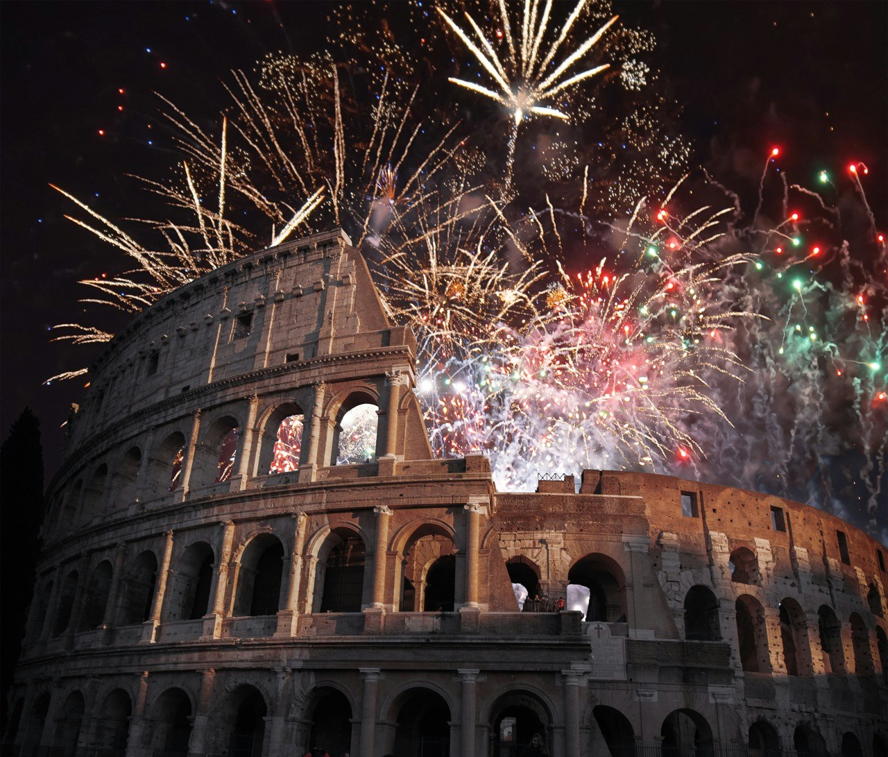 Colosseo di sera