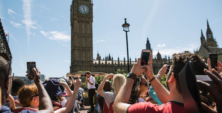 Explore the Best Walking Tours in London