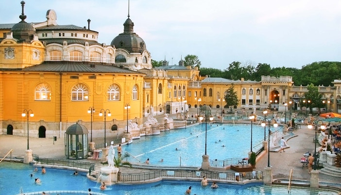 New Year in Budapest - Bath party