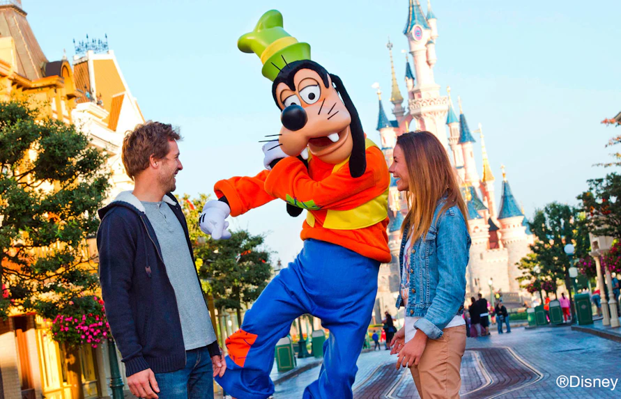 Disneyland Paris Halloween - Meet 'n' Greet with Disney Characters and Disney Villains