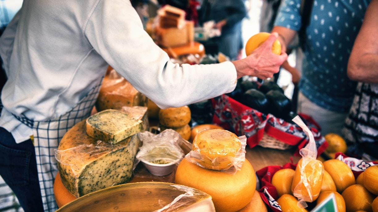 Cheese vendor at Circo Massimo Farmers’ Market.
