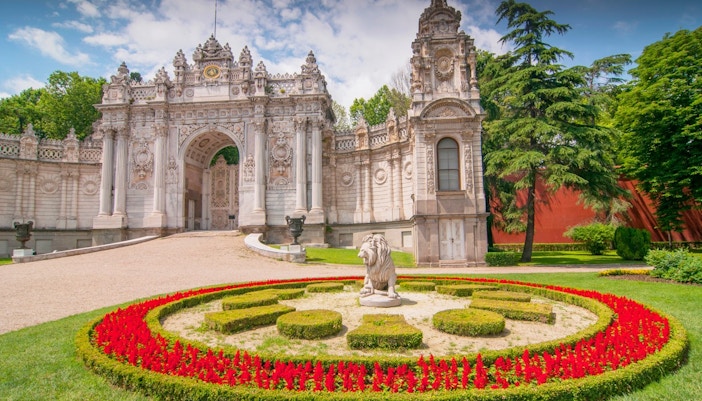 Dolmabahce Museum