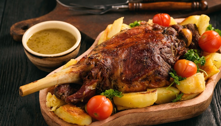 Echoes Restaurant slow-roasted lamb