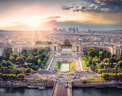 onibus turistico paris hop on hop off