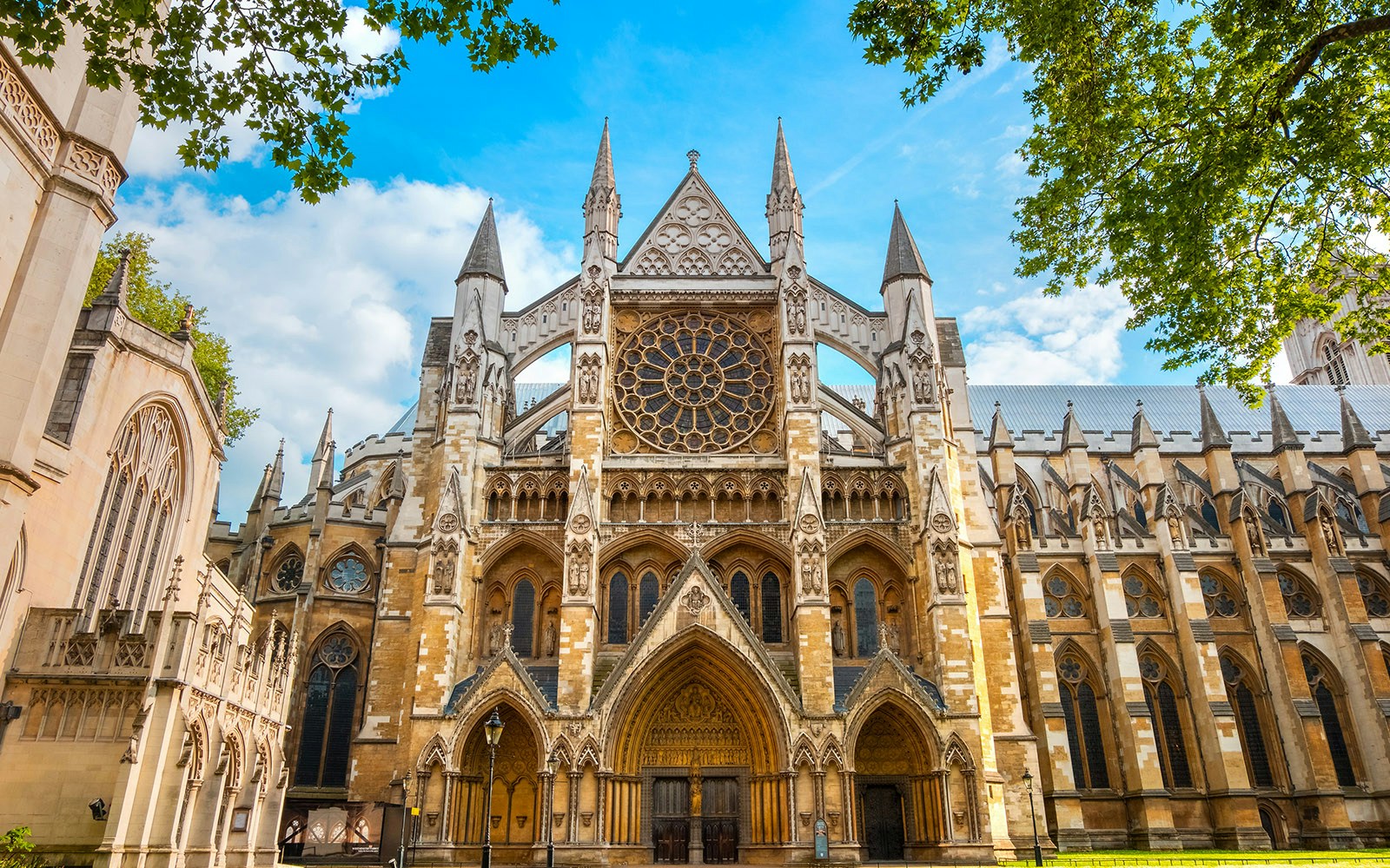 Westminster Abbey facade in London, ideal for family tours.
