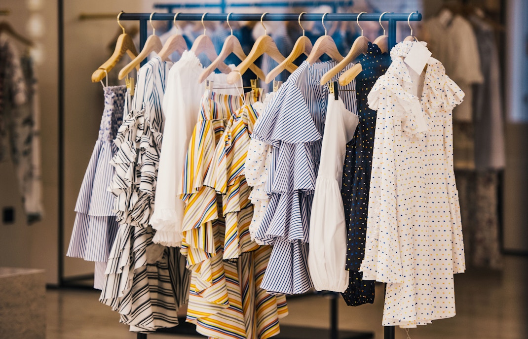WHAT TO WEAR IN DUBAI- What to Wear to Pubs and Restaurants