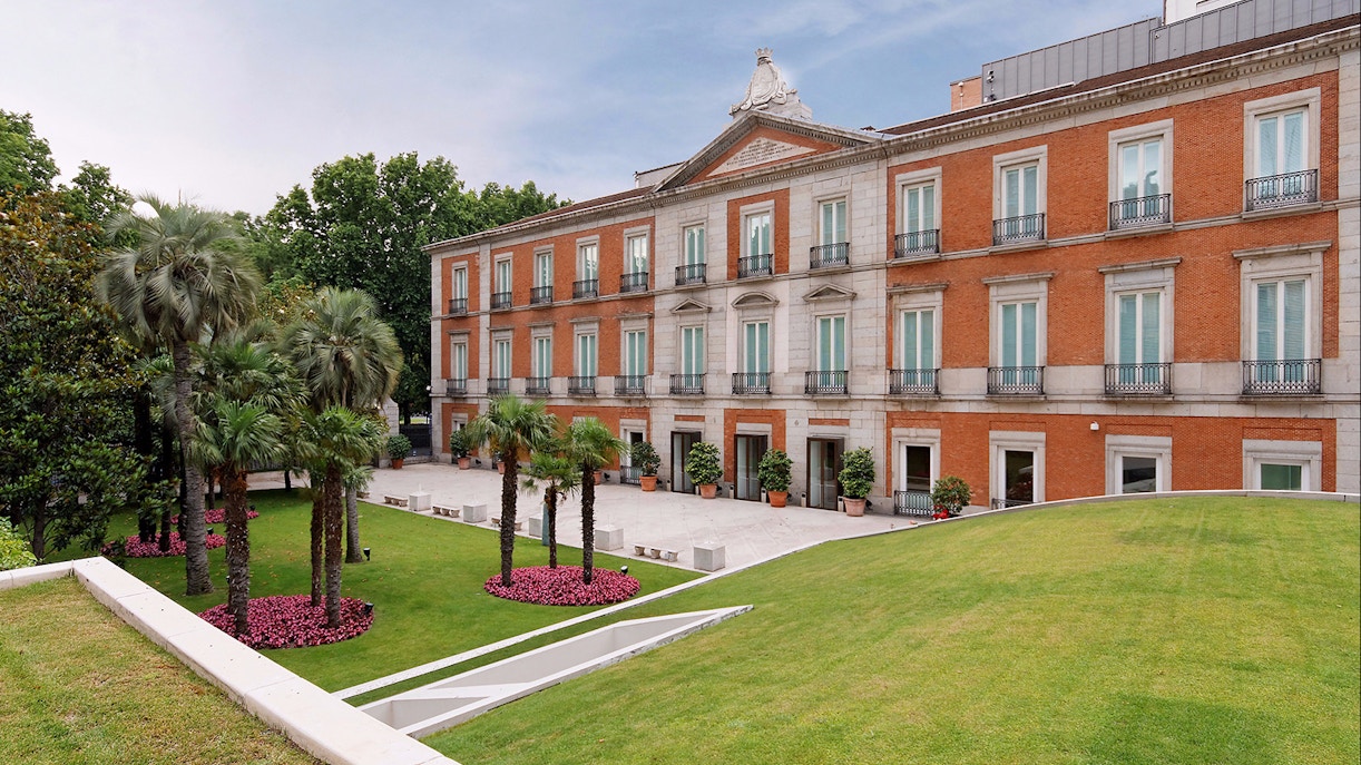 Thyssen-Bornemisza Museum exterior