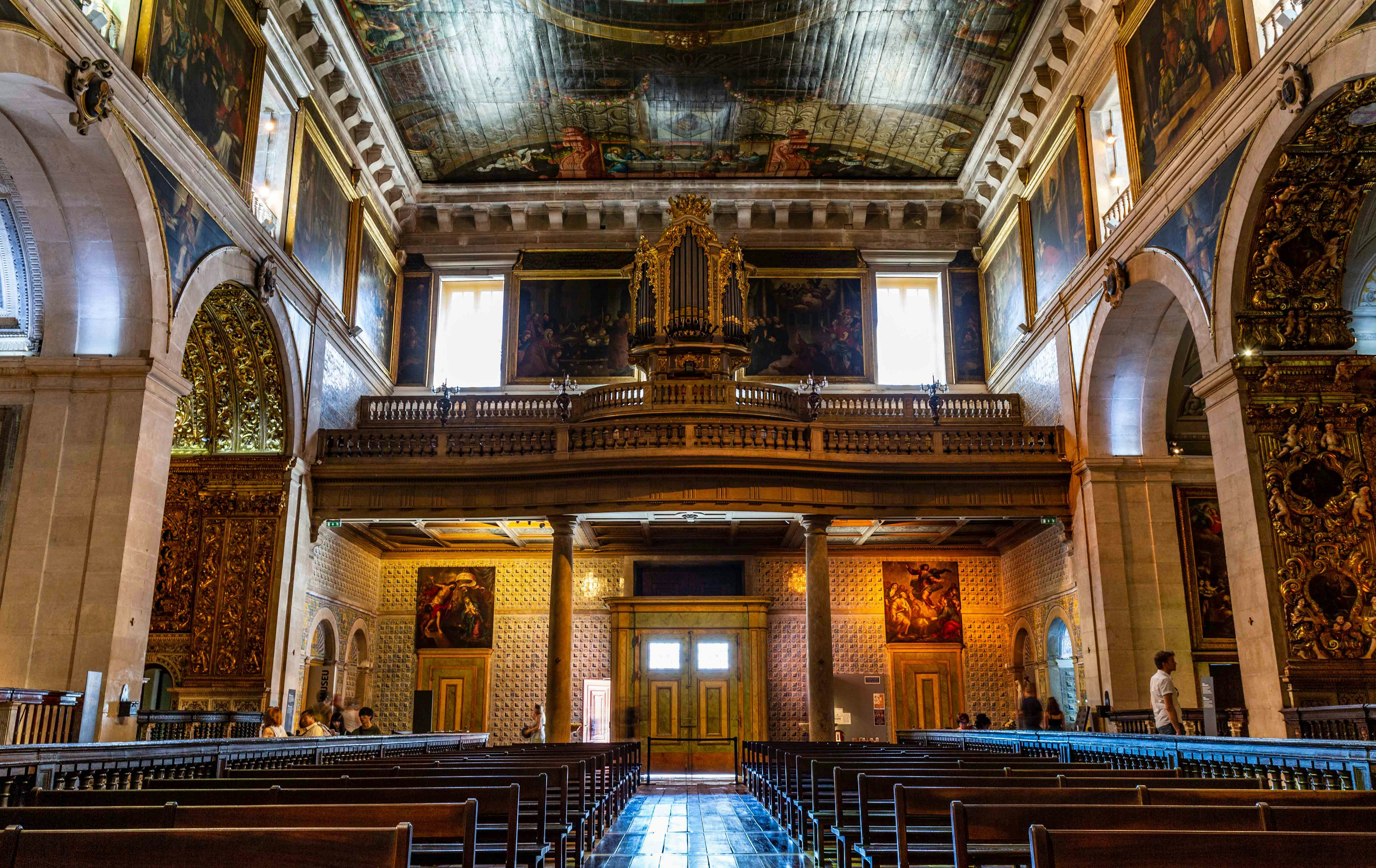 North and South Chapel of the Transept