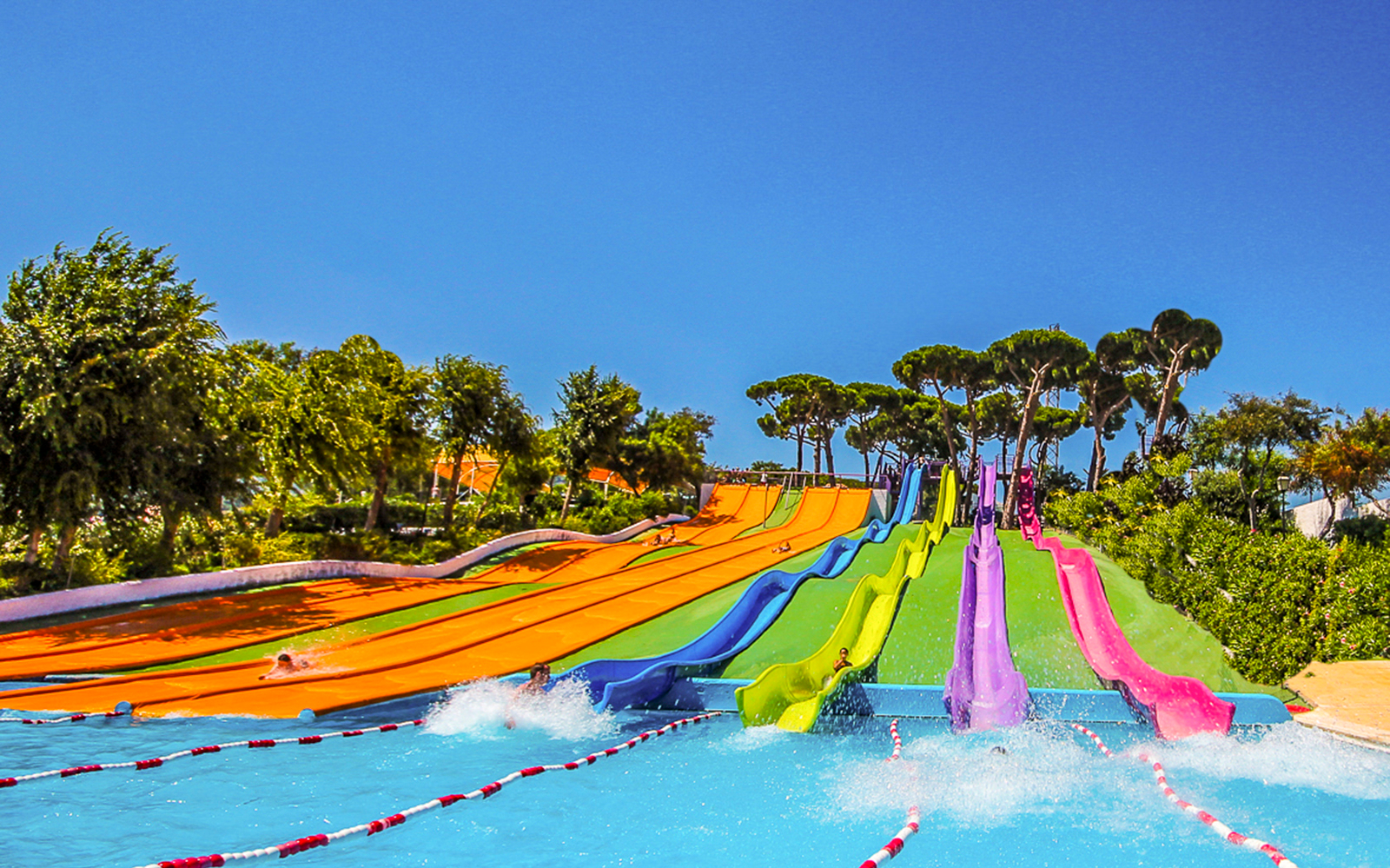 Illa Fantasia Water Park Tickets