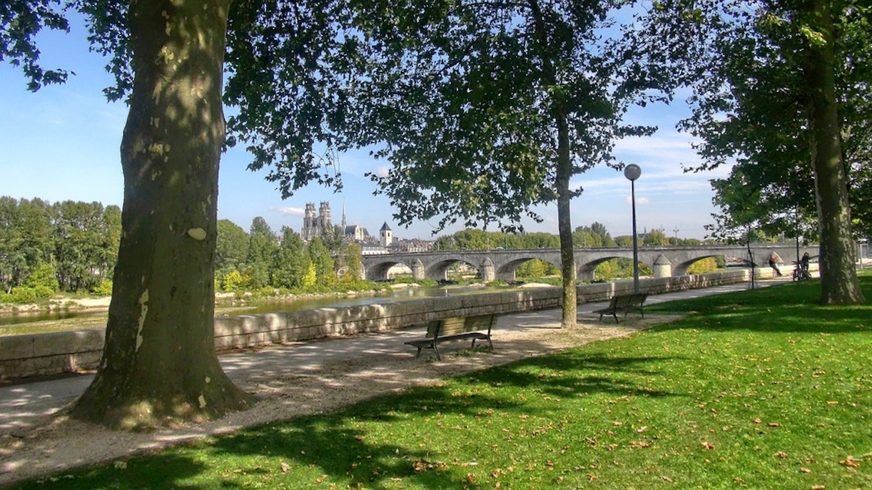About Loire Valley