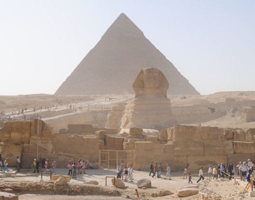 Pyramids of giza opening hours