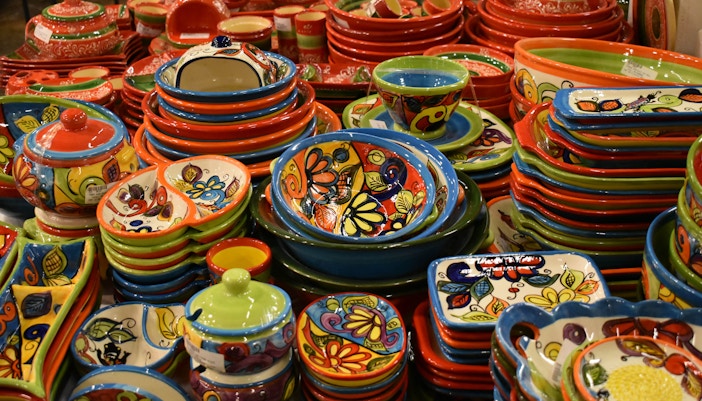 Shopping in Barcelona - Ceramics