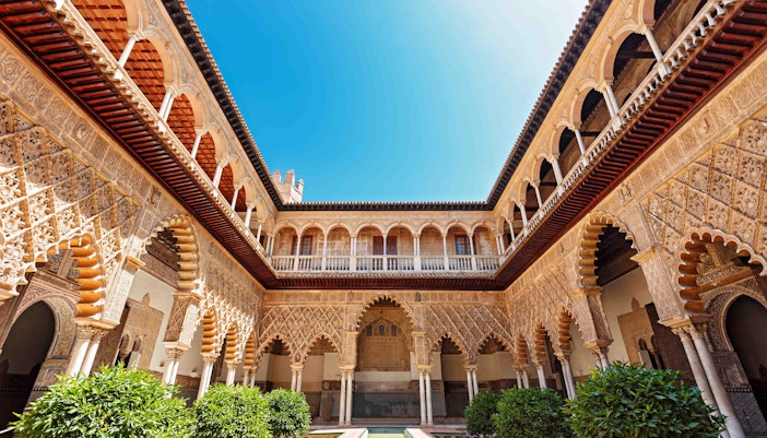 alcazar seville architecture