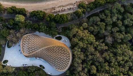 Dubai to Sharjah- Watch Butterflies at Al Noor Island