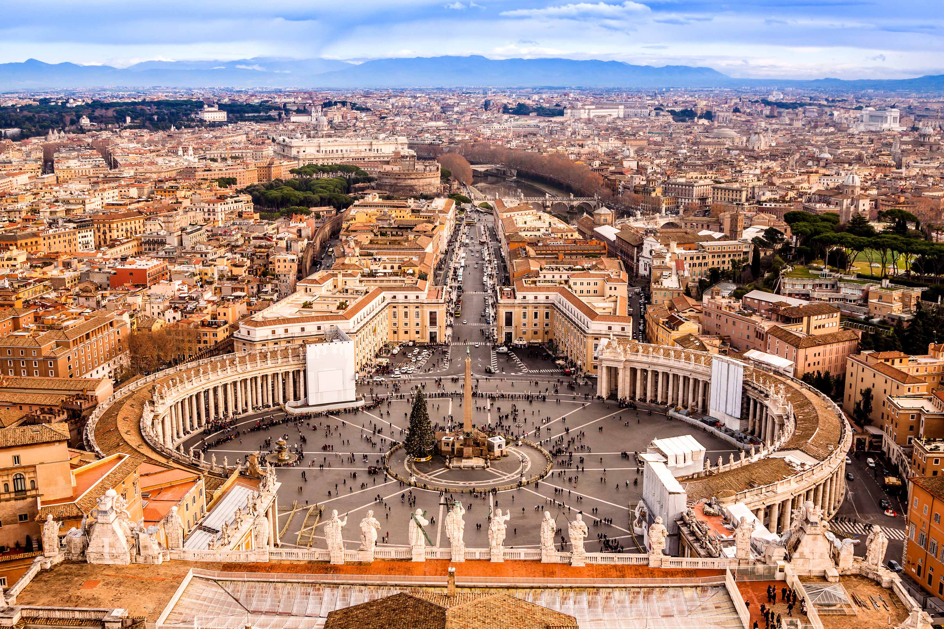 Best places to visit in Rome St. Peter's Square