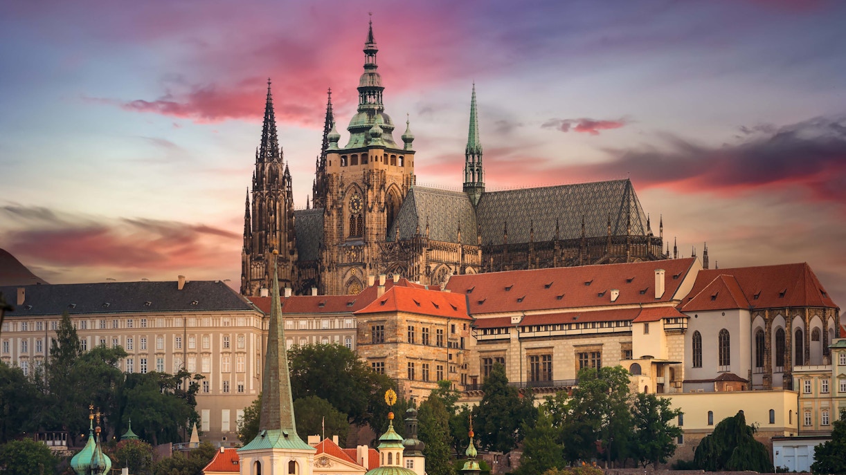 Prague Castle opening hours