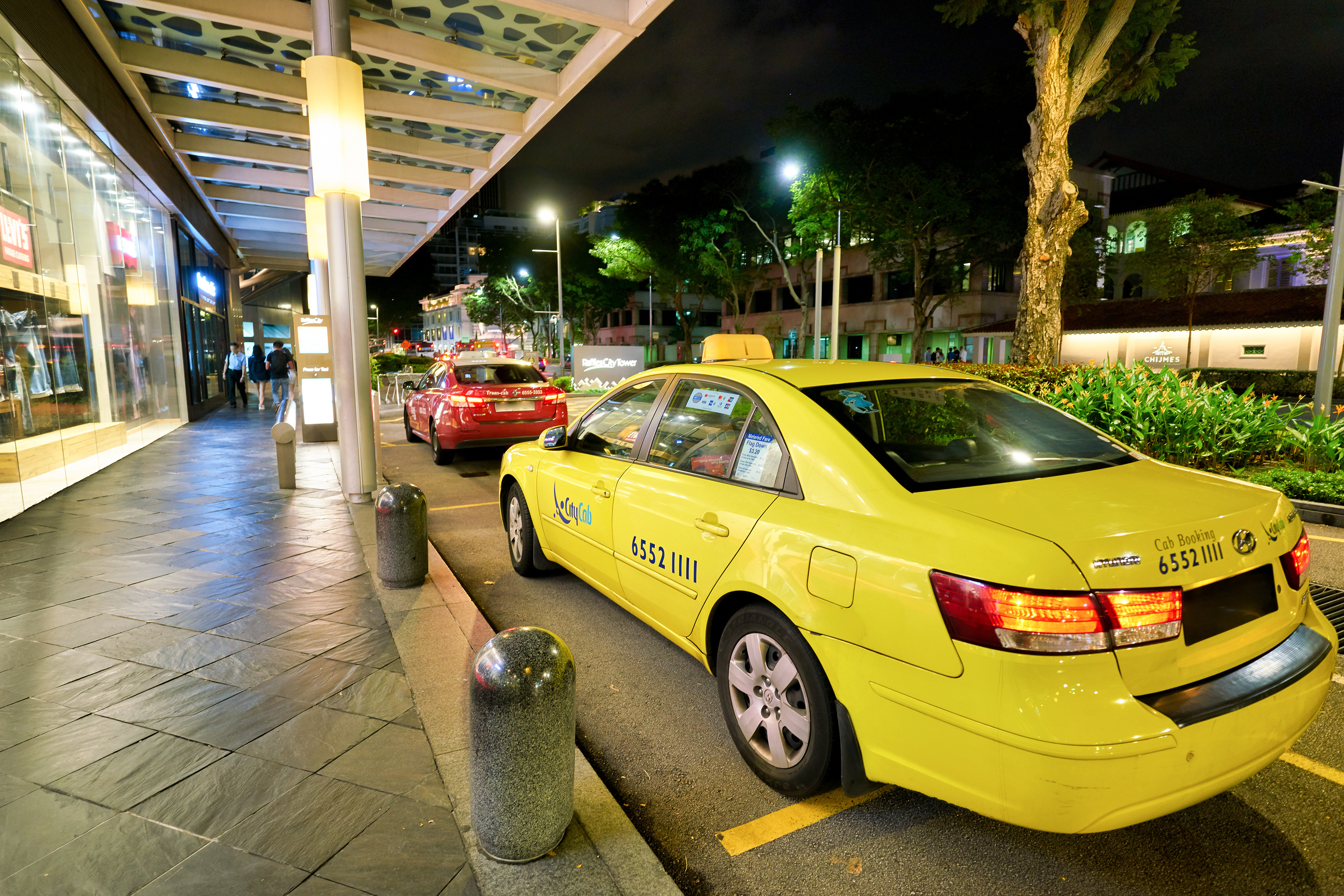 Singapore Travel Guide - Taxi