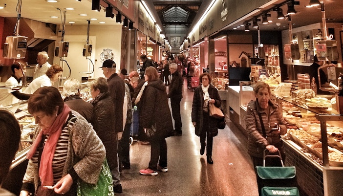 Shopping in Barcelona - Sant Antoni