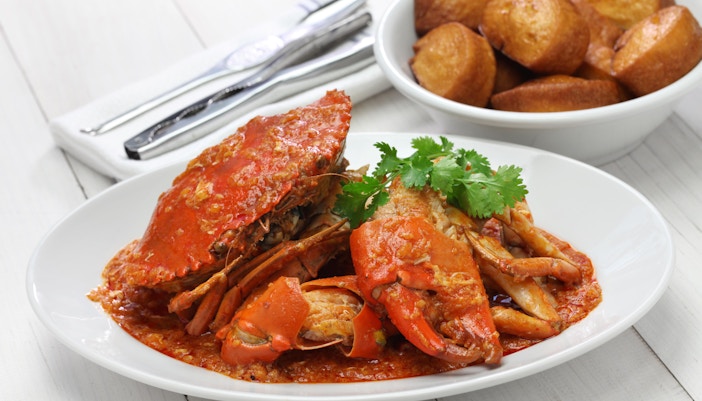 singapore street food - Chili Crab