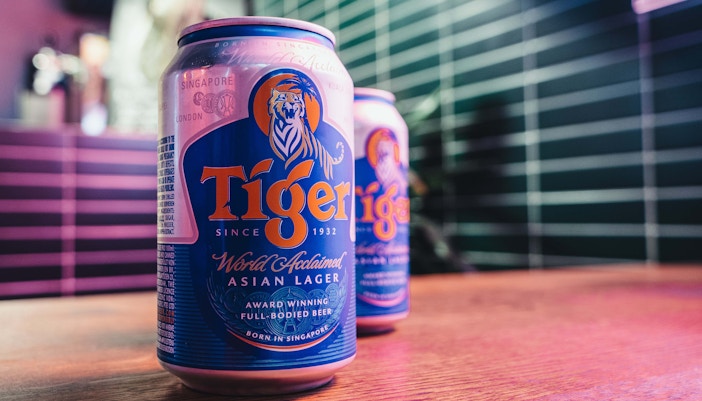 singapore street food - Tiger Beer