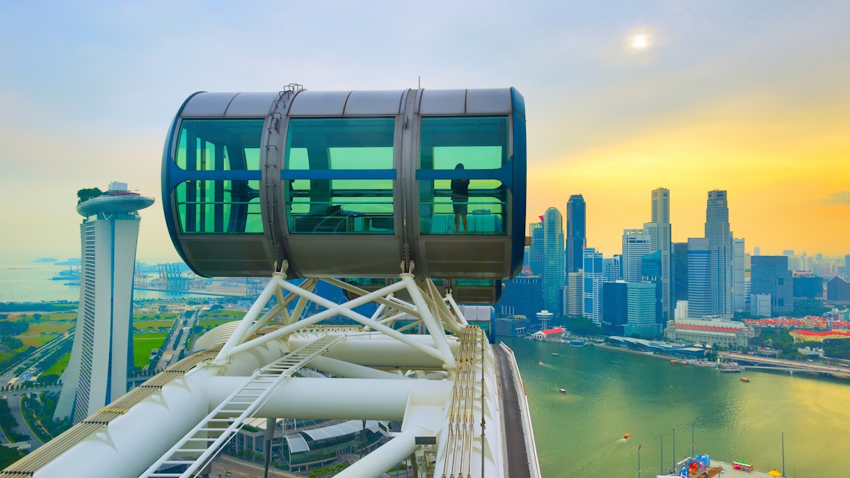 New Attractions in Singapore - Time Capsule Singapore Flyer