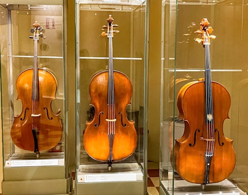 entradas galería de la academia