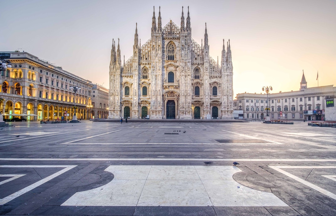 Piazza del Duomo morning
