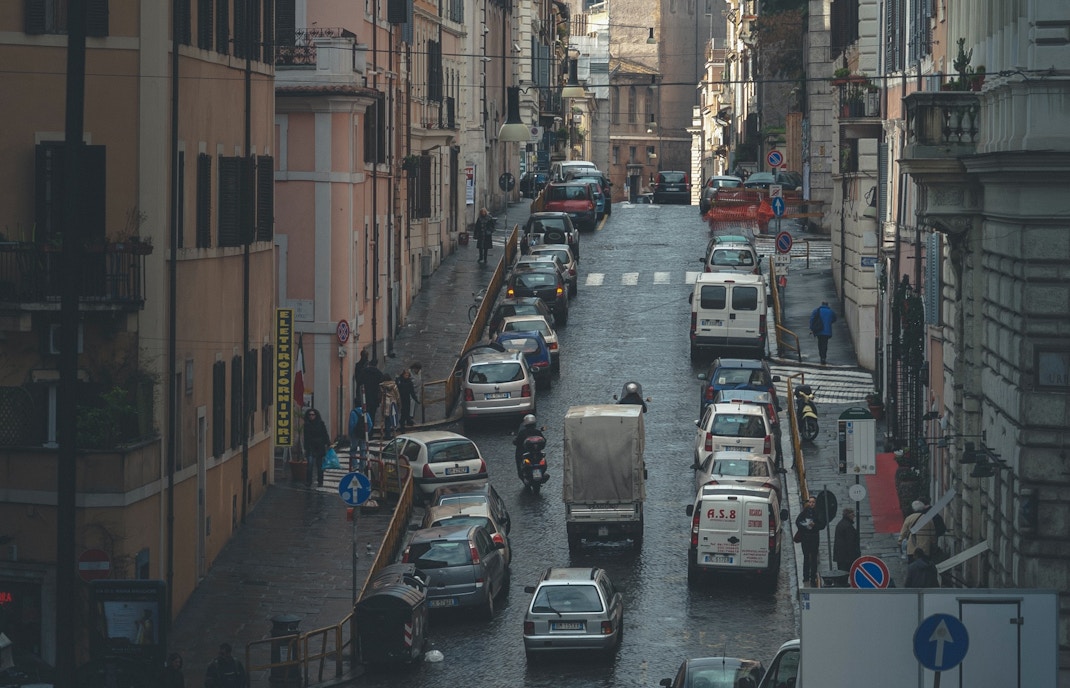 where is accademia gallery location