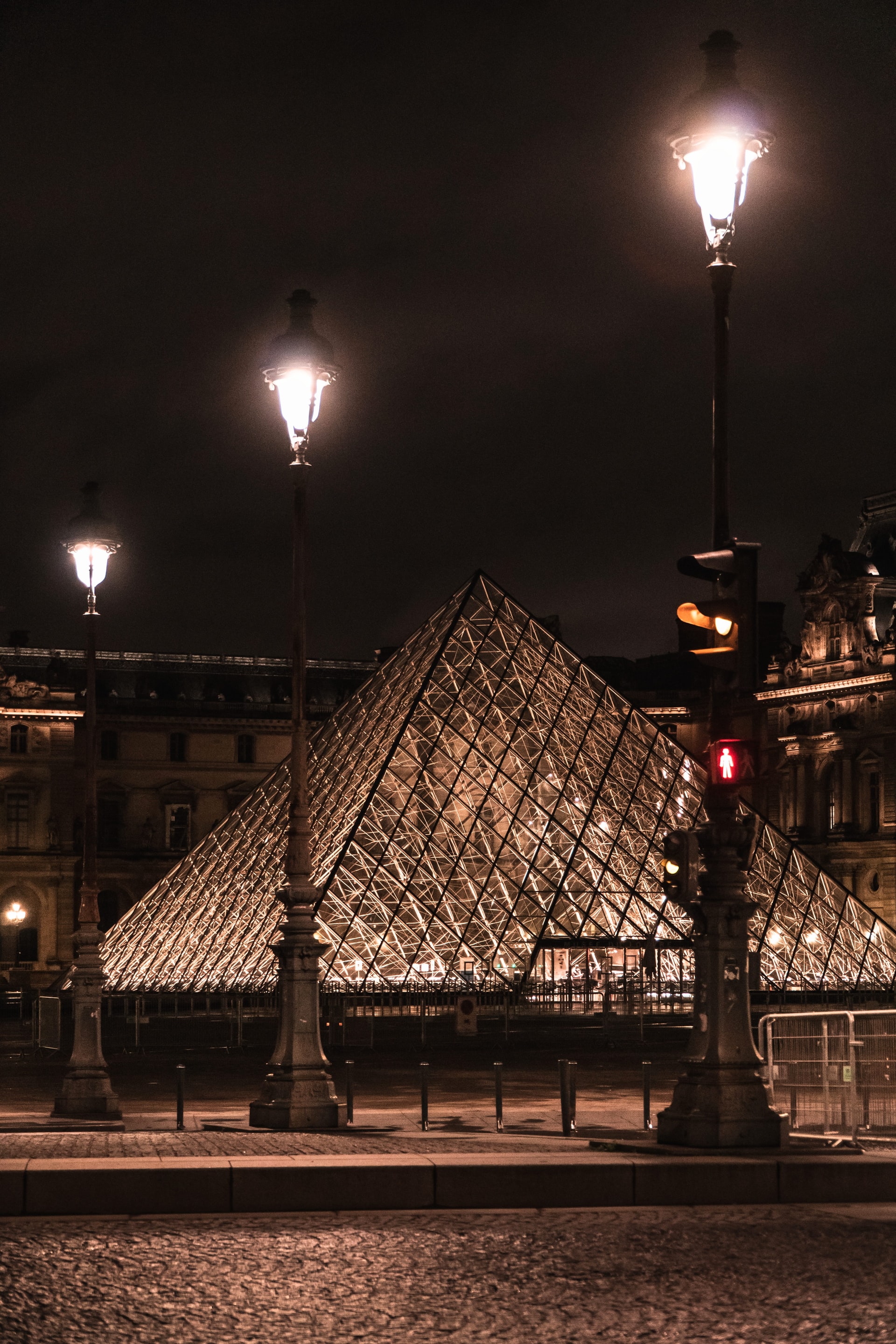 Louvre Pyramid | History, Architecture, Controversy, Facts