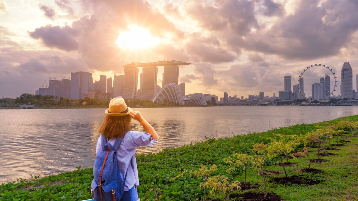 New Attractions in Singapore - What to Wear in Singapore?