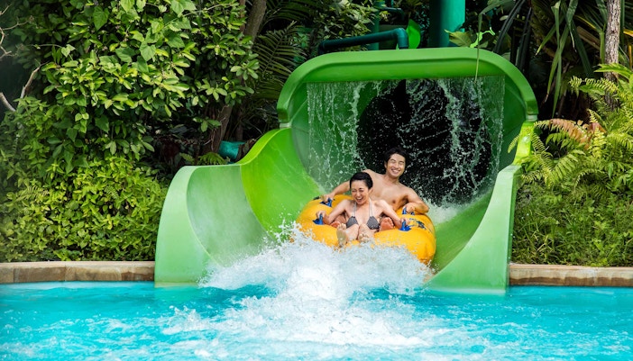 Best places to visit in Singapore - Adventure Cove Waterpark