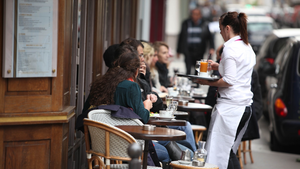 Versailles Place to Eat