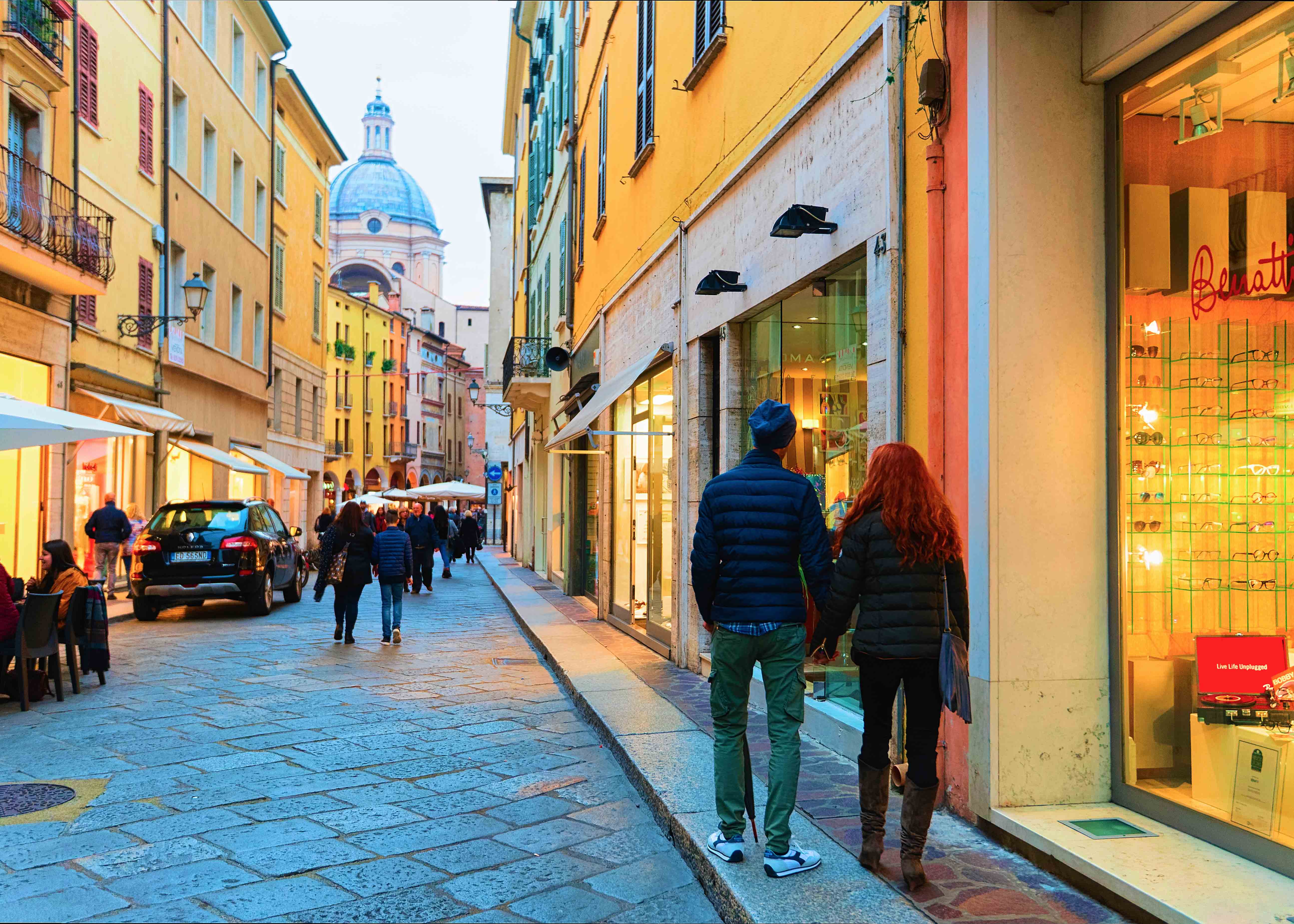 Shopping in Florence - Via Roma