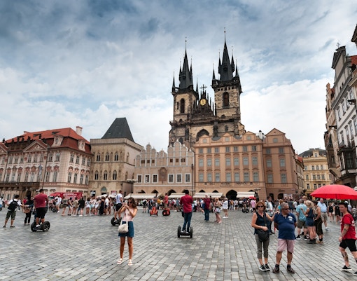 praga hop on hop off