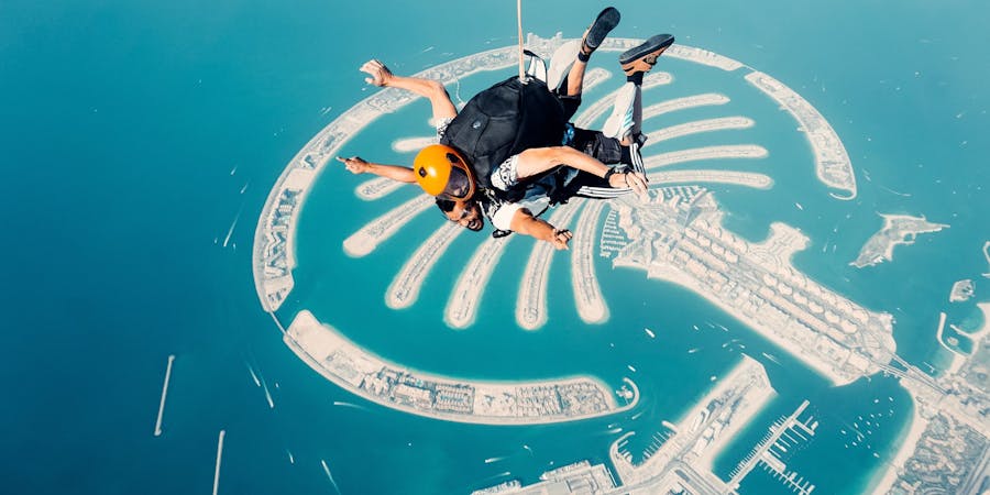 Dubai in may - skydive