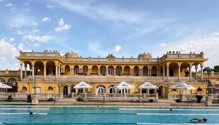 szechenyi baths budapest