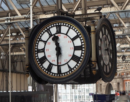 train to westminster abbey