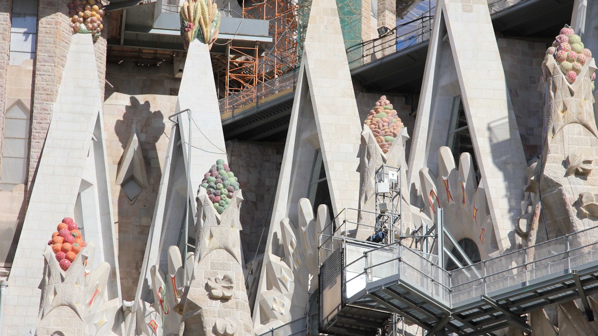 Sagrada Familia - Crypt Architects