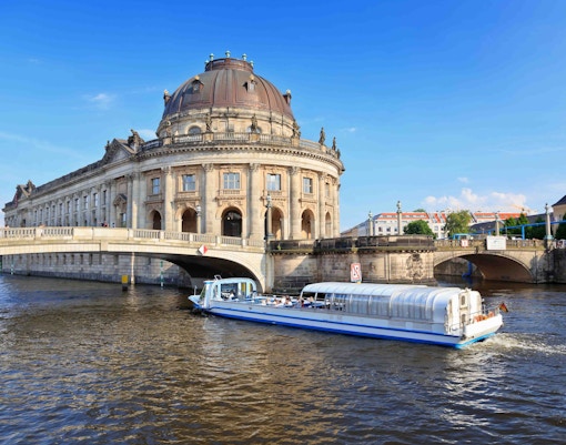 berlin boat tours